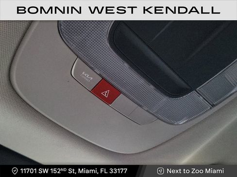 Used 2024 Kia Sportage EX image 16