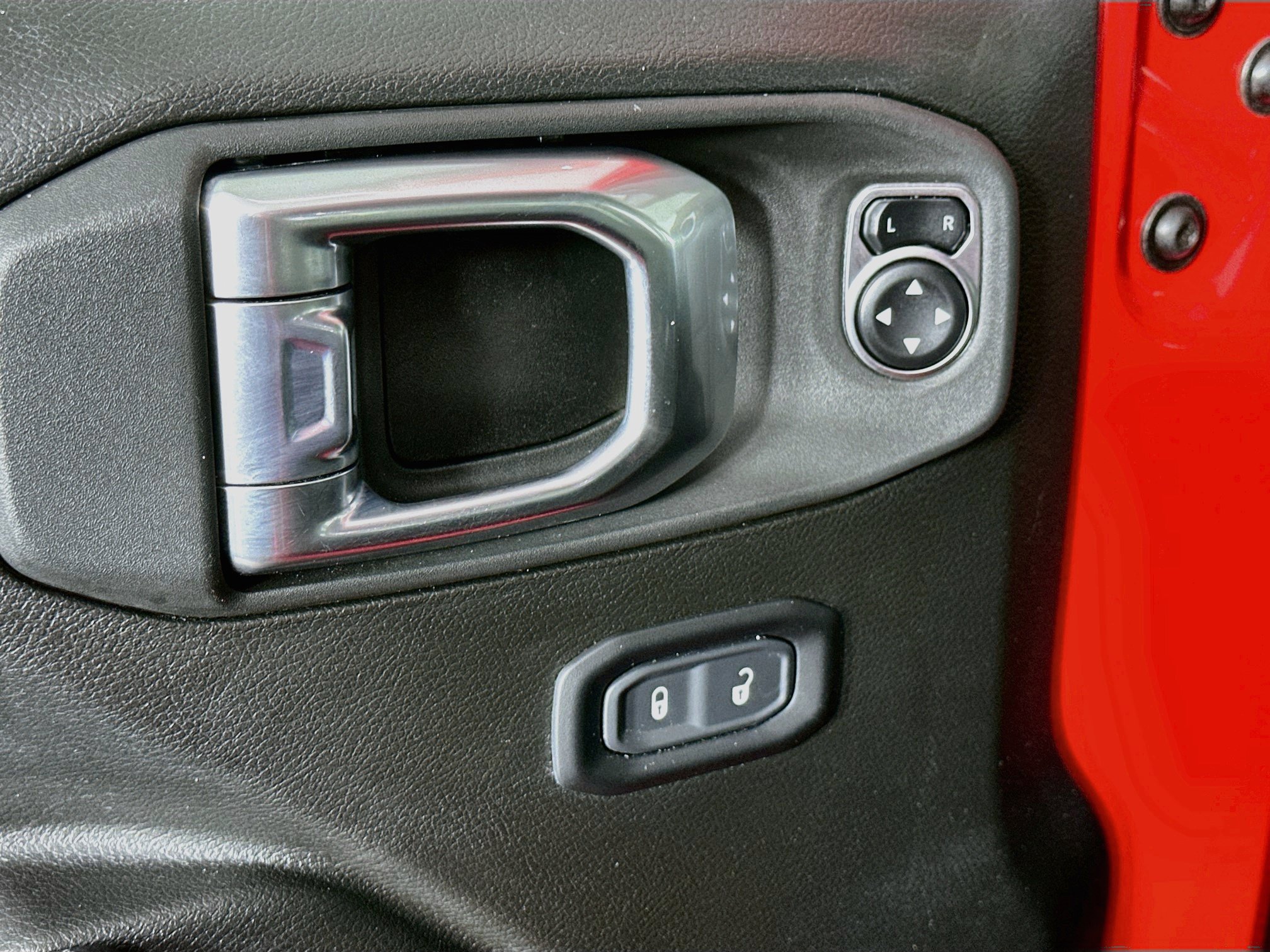 Used 2024 Jeep Wrangler Unlimited Sport AWD/4WD image 15