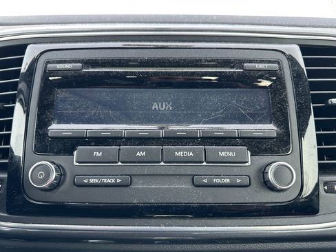 Used 2012 Volkswagen Beetle 2.5 image 22