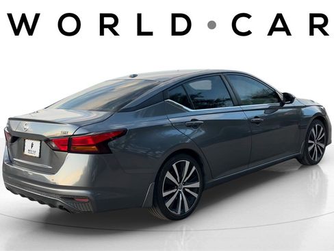 Used 2019 Nissan Altima 2.5 SR image 3