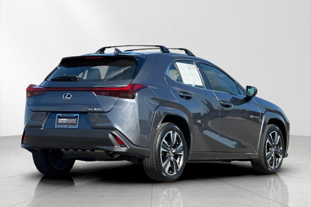 Certified 2025 Lexus UX 300h FWD w/ Accessory Package (Z2) image 6
