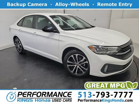 Used 2022 Volkswagen Jetta Sport FWD image 1