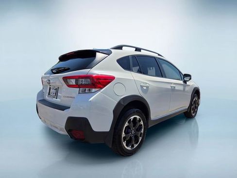 Used 2021 Subaru Crosstrek 2.0i Premium AWD/4WD image 4