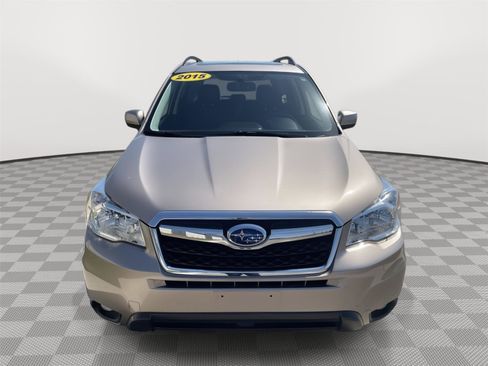 Used 2015 Subaru Forester 2.5i Limited image 2