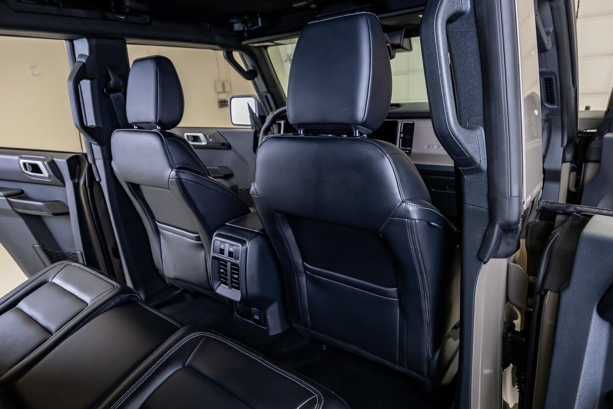 Used 2026 Ford Bronco Outer Banks AWD/4WD image 28