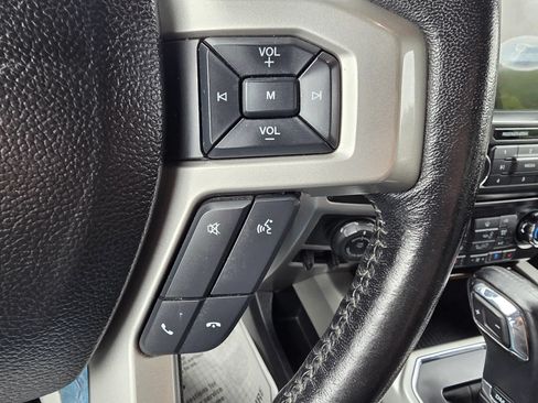 Used 2018 Ford F150 Lariat AWD/4WD image 19