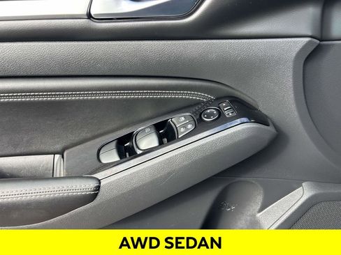 Used 2023 Nissan Altima 2.5 SV w/ SV Premium Package image 19