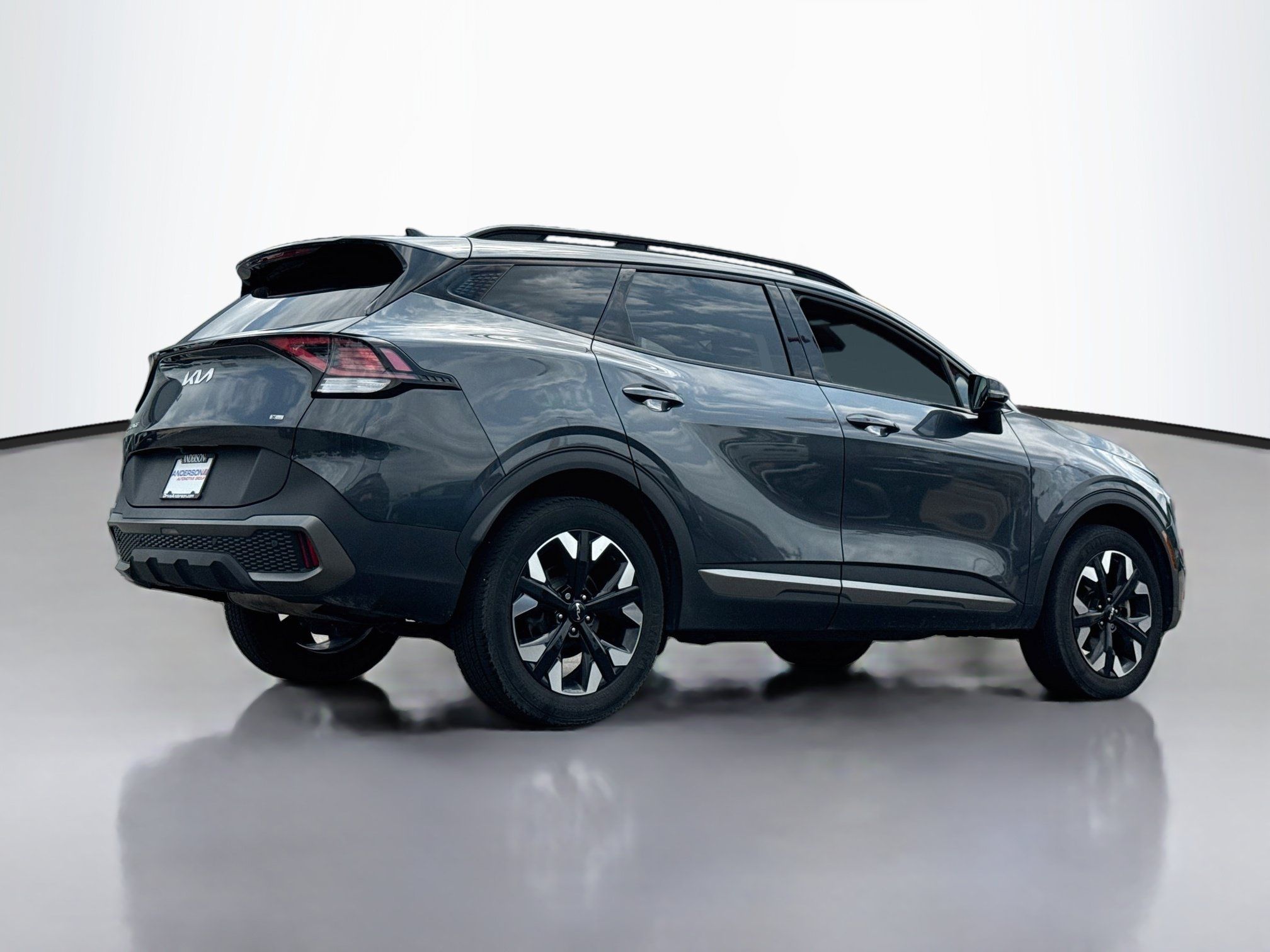Used 2023 Kia Sportage X-Line w/ X-Line Premium Package AWD/4WD image 2