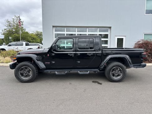 Used 2022 Jeep Gladiator Rubicon w/ LED Lighting Group AWD/4WD image 2