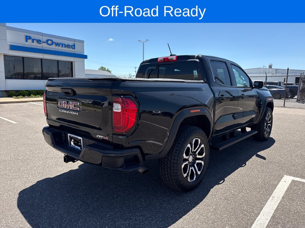 Used 2024 GMC Canyon AT4 w/ Canyon Safety Plus Package AWD/4WD image 8