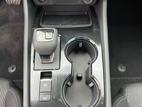 New 2026 Nissan Rogue SV FWD image 27
