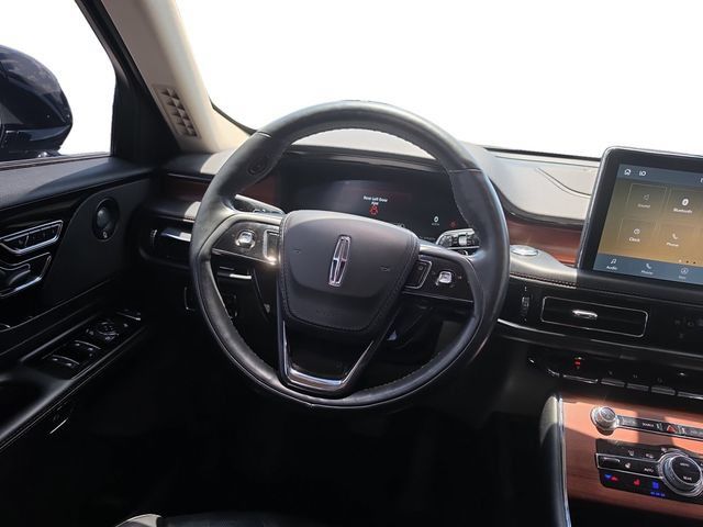 Used 2023 Lincoln Aviator Reserve w/ Equipment Group 201A AWD/4WD image 14