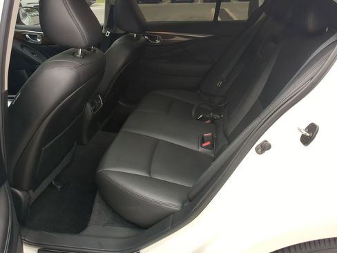 Used 2019 INFINITI Q50 Luxe w/ Essential Package (3.0T Luxe) RWD image 22