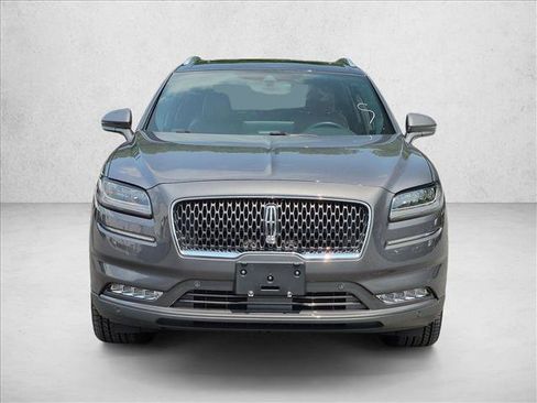 Used 2022 Lincoln Nautilus Reserve w/ Equipment Group 202A AWD/4WD image 2