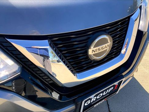 Used 2019 Nissan Rogue SL image 29