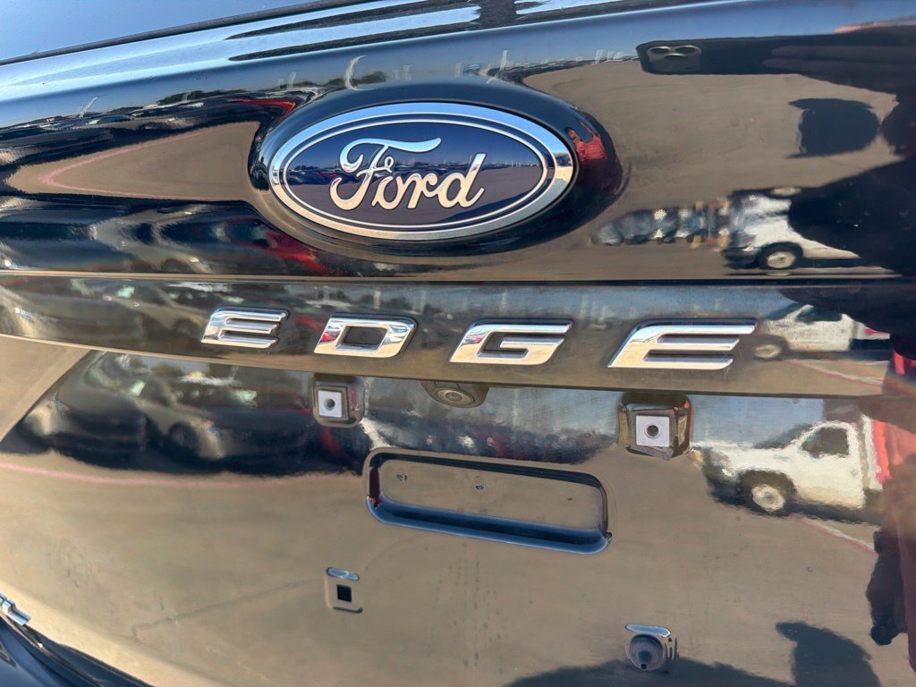 Used 2024 Ford Edge SEL w/ Convenience Package AWD/4WD image 12