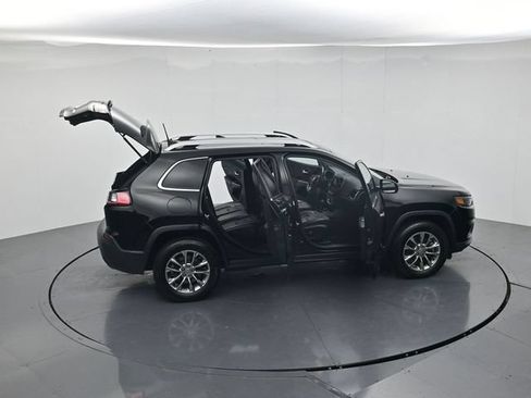 Used 2021 Jeep Cherokee Latitude Lux w/ Sun & Sound Group AWD/4WD image 47