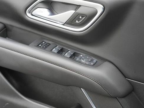 Used 2024 Chevrolet Tahoe High Country image 30