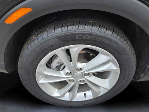 Used 2023 Buick Encore GX Preferred FWD image 9