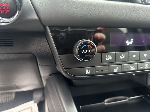 New 2026 Subaru Outback Touring XT image 34