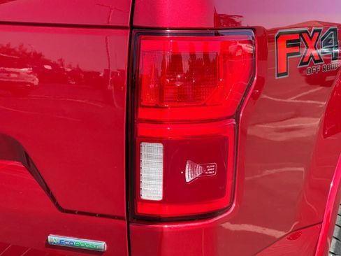 Used 2020 Ford F150 Lariat w/ Equipment Group 502A Luxury AWD/4WD image 31