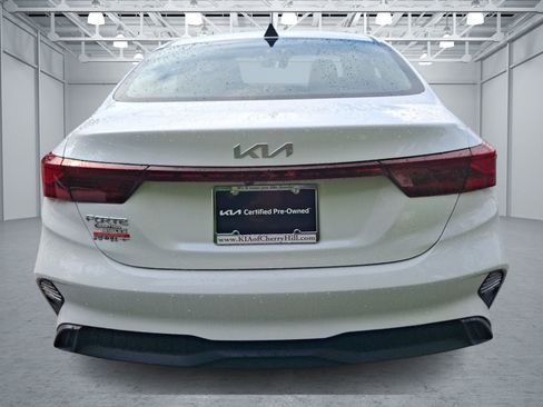 Used 2023 Kia Forte LXS w/ LXS Technology Package FWD image 10