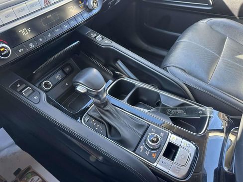 Used 2020 Kia Telluride SX w/ Towing Package image 27