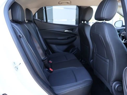 Used 2025 Buick Encore GX Preferred FWD image 21