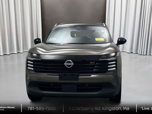 New 2026 Nissan Kicks SR w/ SR Premium Package image 2