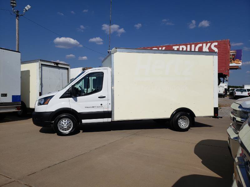Used 2023 Ford Transit 350 DRW RWD image 2