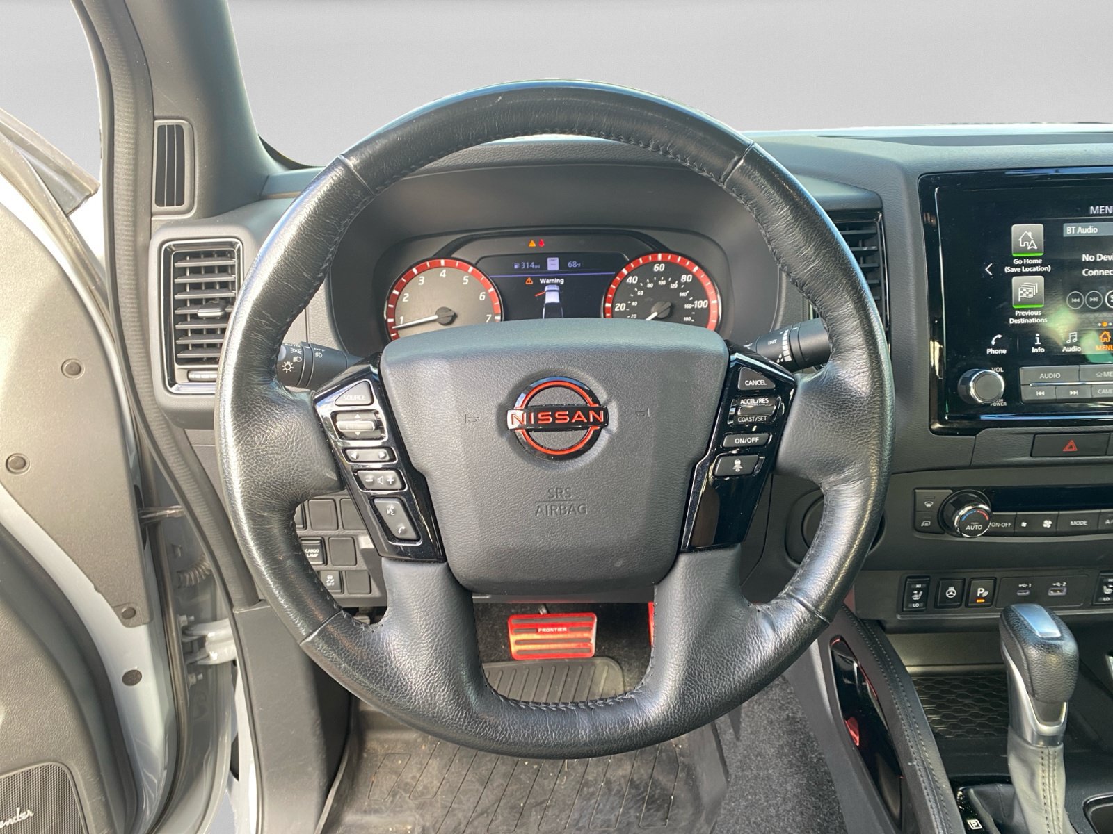 Used 2022 Nissan Frontier Pro-X w/ Pro-X Premium Package RWD image 12