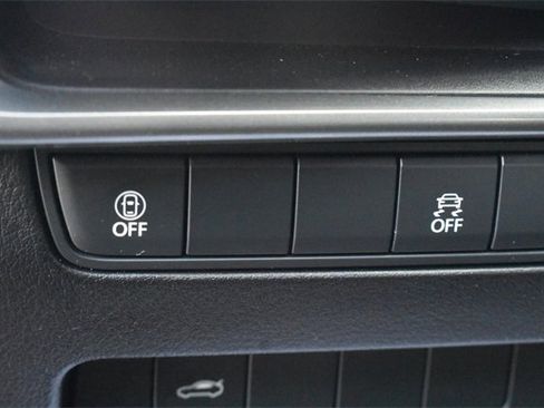 Used 2021 MAZDA MAZDA3 s image 20