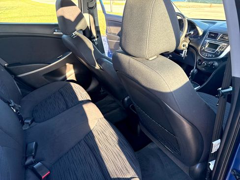 Used 2017 Hyundai Accent SE image 22