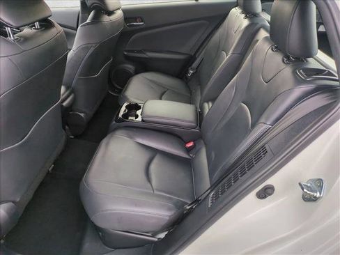 Used 2017 Toyota Prius Prime Advanced image 17