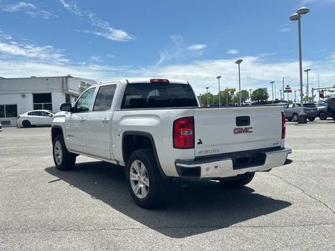 Used 2017 GMC Sierra 1500 SLE w/ SLE Value Package AWD/4WD image 6
