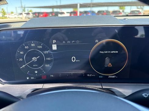 Used 2024 Kia Telluride SX X-Pro AWD/4WD image 18