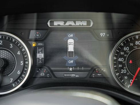 New 2025 RAM 1500 Big Horn image 38