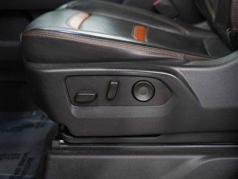 Used 2022 GMC Sierra 1500 AT4 w/ AT4 Preferred Package image 21