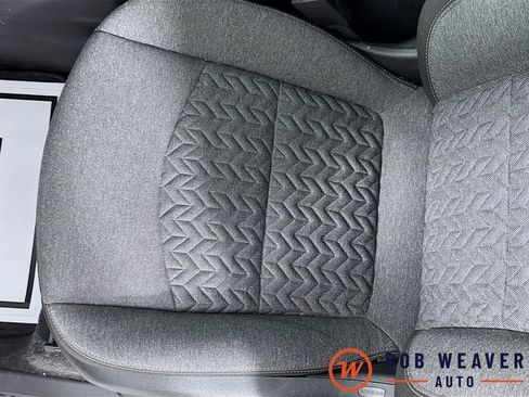 Used 2024 Chevrolet Equinox LT AWD/4WD image 24