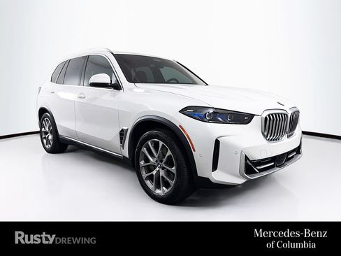 Used 2025 BMW X5 xDrive40i AWD/4WD image 1