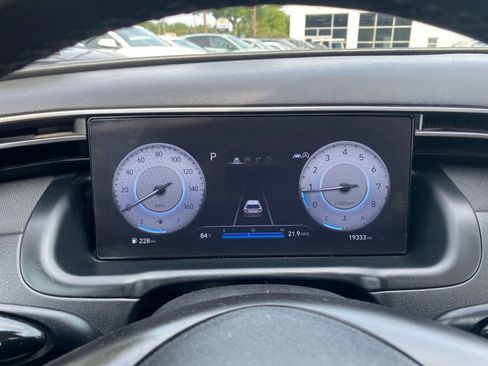 Certified 2024 Hyundai Tucson SEL w/ Convenience Package AWD/4WD image 11