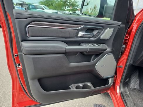 New 2026 RAM 1500 Laramie AWD/4WD image 14