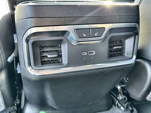 Used 2024 Chevrolet Silverado 3500 LTZ w/ LTZ Premium Package image 29