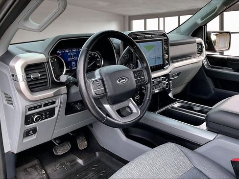 Used 2022 Ford F150 XLT w/ Equipment Group 302A High image 18