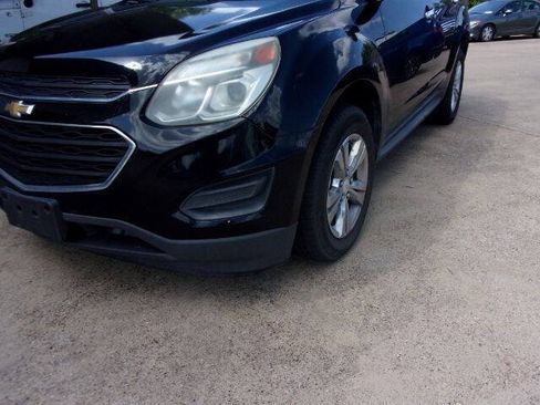 Used 2016 Chevrolet Equinox LS FWD image 1