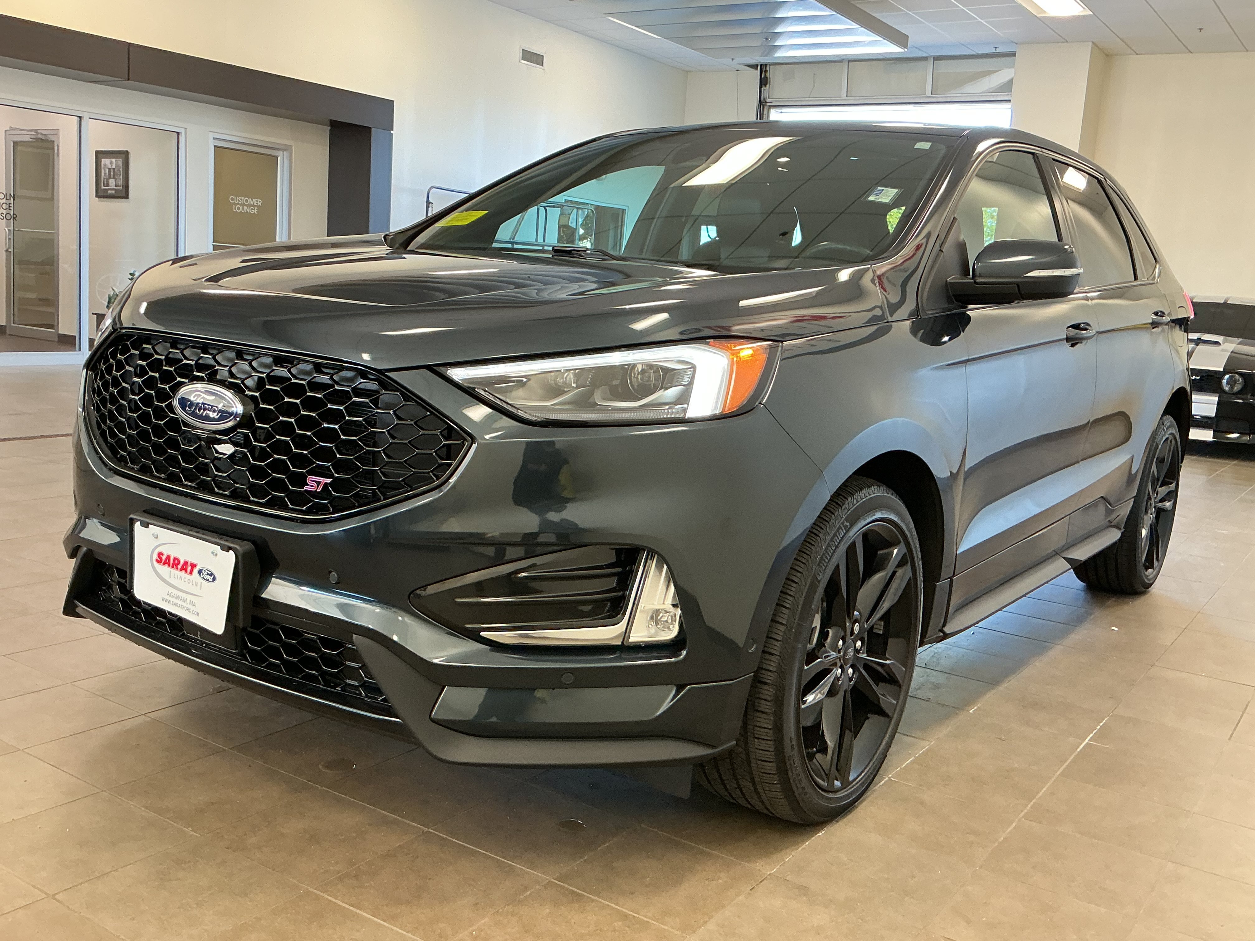 Used 2023 Ford Edge ST w/ Equipment Group 401A AWD/4WD image 4