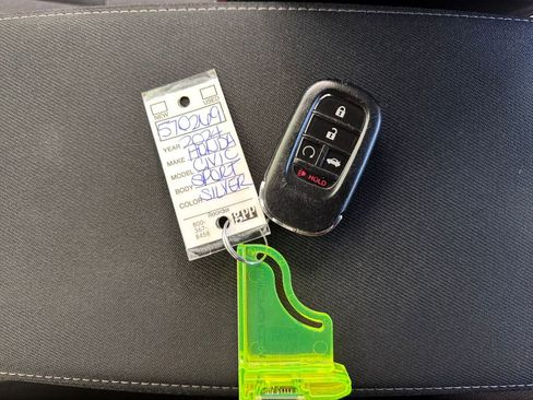 Used 2024 Honda Civic Sport image 31