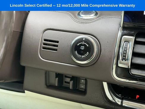 Used 2018 Lincoln Navigator Black Label AWD/4WD image 21