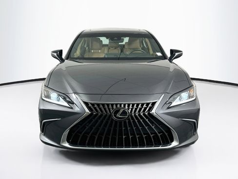 Used 2024 Lexus ES 300h w/ Premium Package FWD image 2