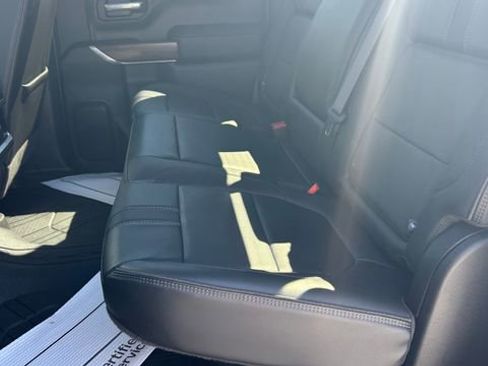 Certified 2022 Chevrolet Silverado 1500 High Country w/ Technology Package AWD/4WD image 32